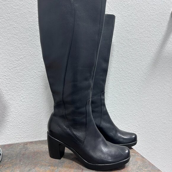 Dansko Knee High Leather Boots - Picture 1 of 5